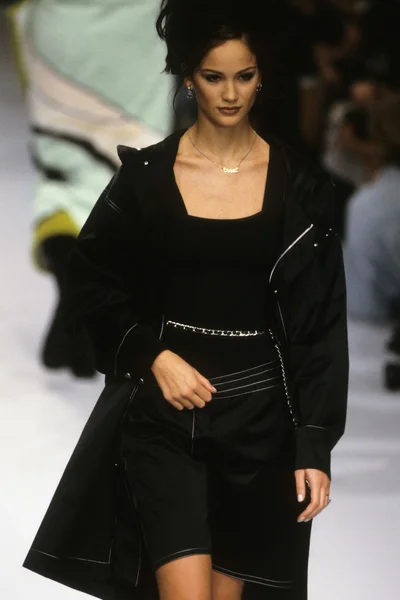 Look 95